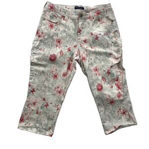 Bandolino Simone Skimmer,Size 8, Floral Capri Pants